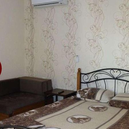 White House Gagra Exterior foto