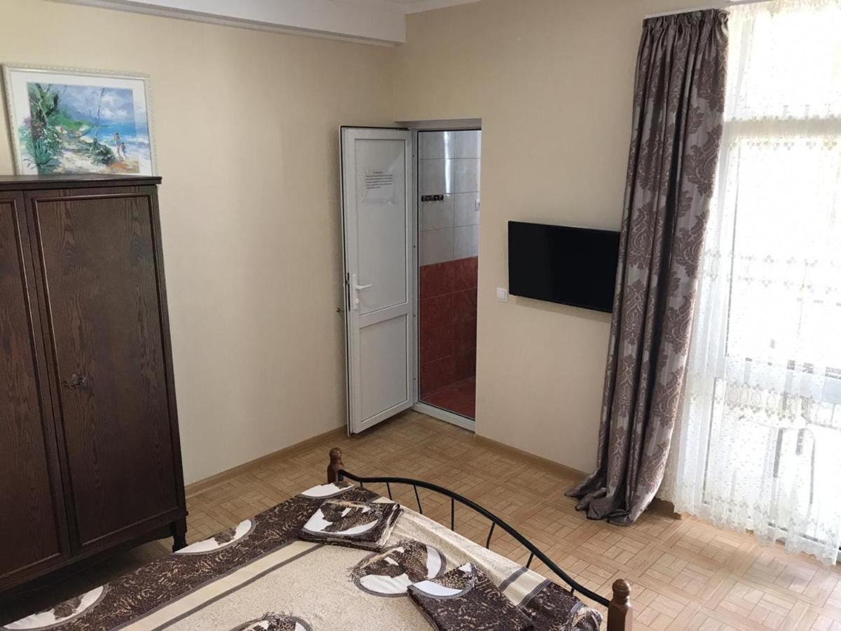 White House Gagra Exterior foto
